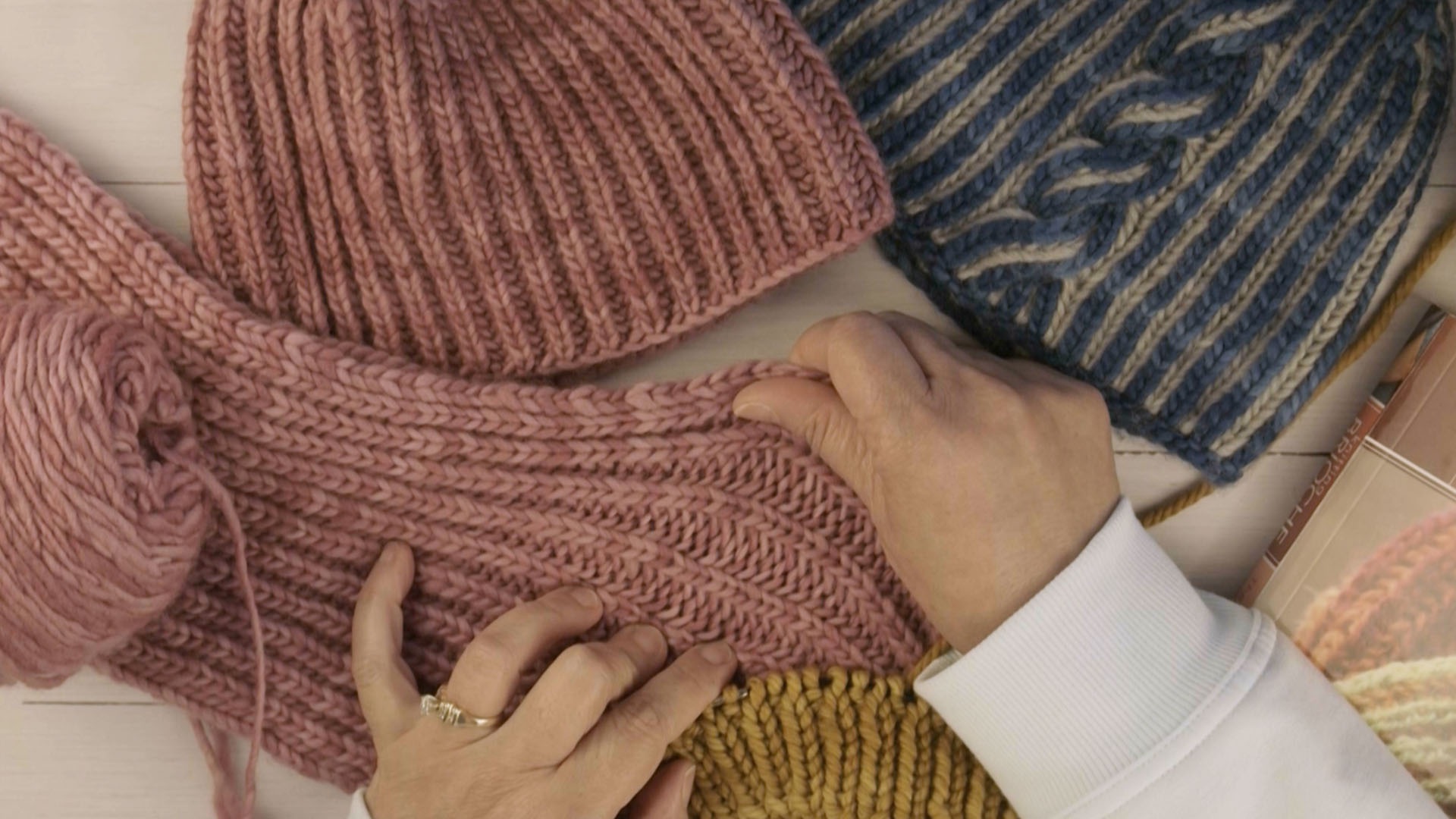 Brioche Knitting Using Portuguese Style - Image 5